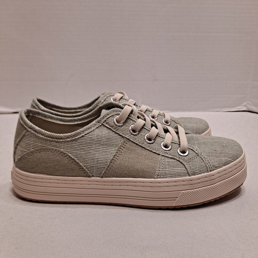 Blowfish Malibu Women's Super Smile Platform Sneakers Size 7 Pistachio Fabric